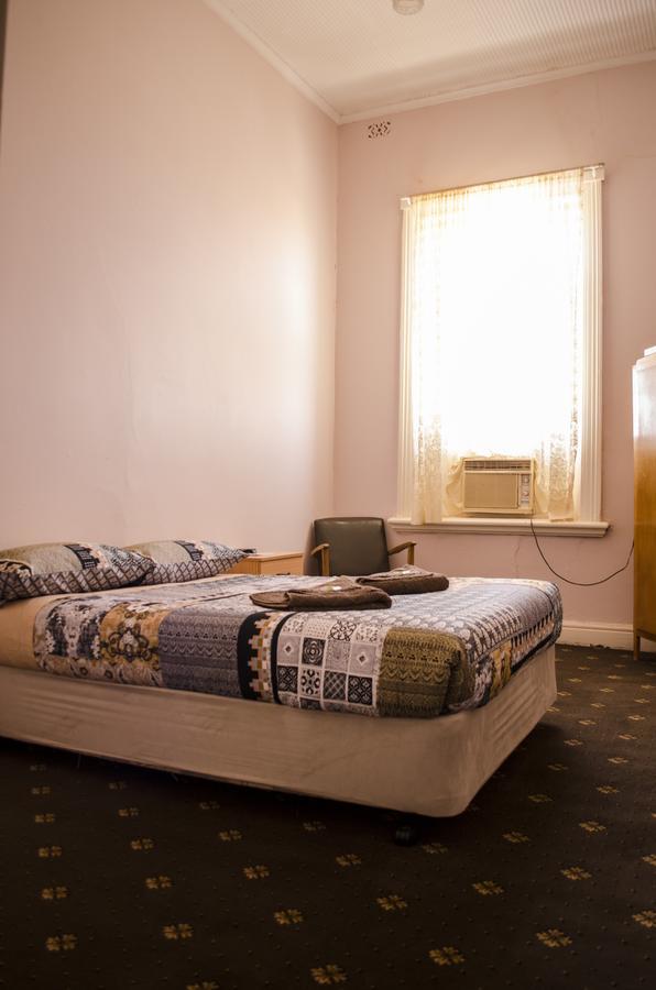 Marree Hotel Bagian luar foto